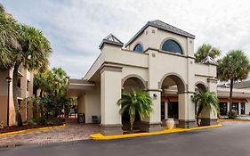 Days Inn & Suites By Wyndham Orlando Airport